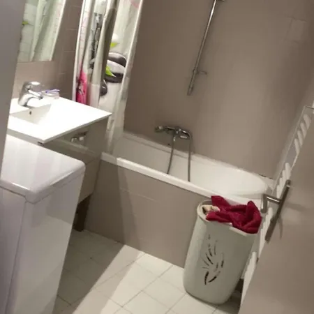 Super T2 Pour 4 Personnes Les Pieds Dans L Eau A Lägenhet Fréjus